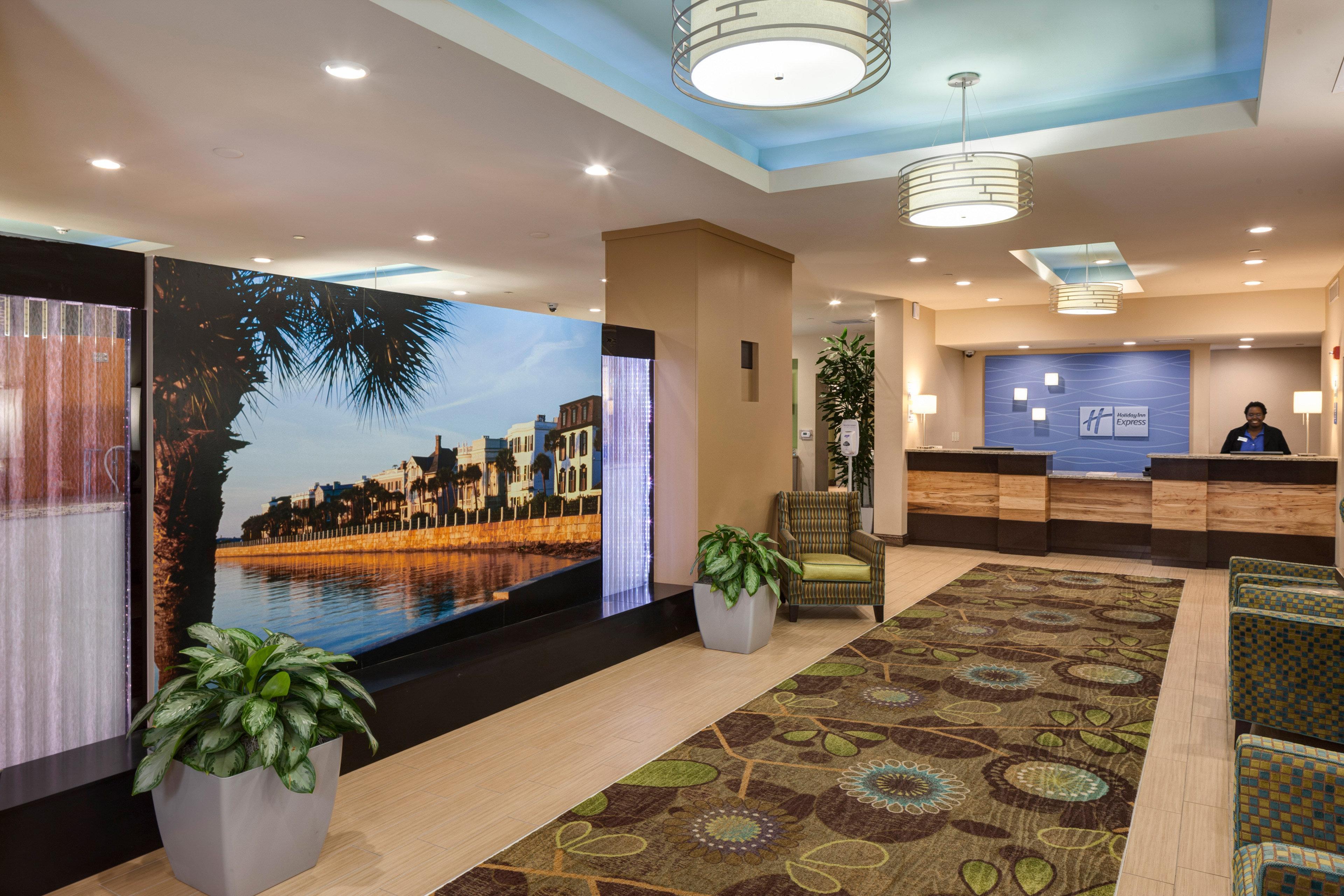 Holiday Inn Express & Suites Charleston Dwtn -Westedge, An Ihg Hotel מראה חיצוני תמונה